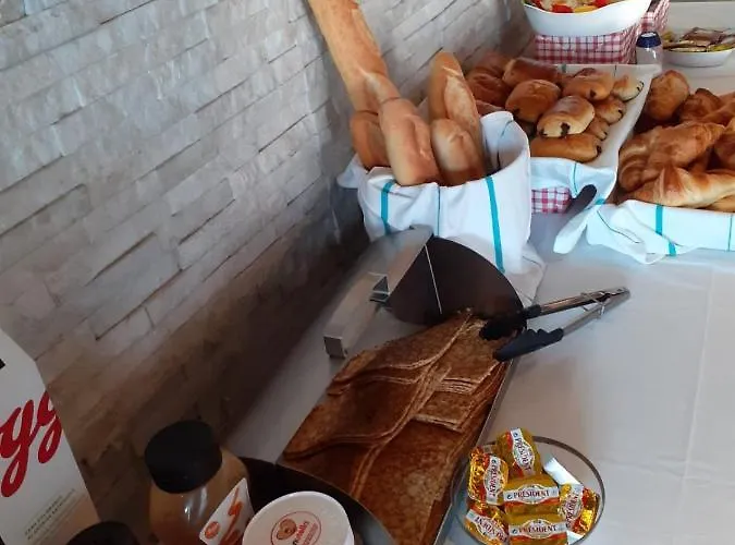 Peace & * Париж