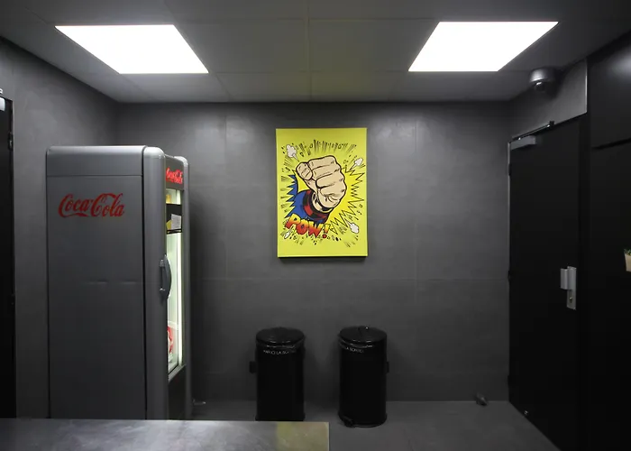 Хостел Peace & *