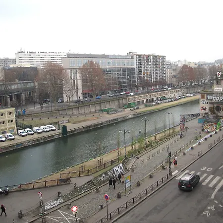 بيت شباب Peace & باريس