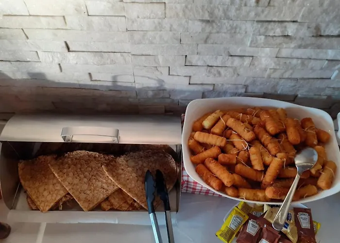 Ostello Peace & Parigi